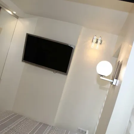 Apartment Mon Petit Palais
